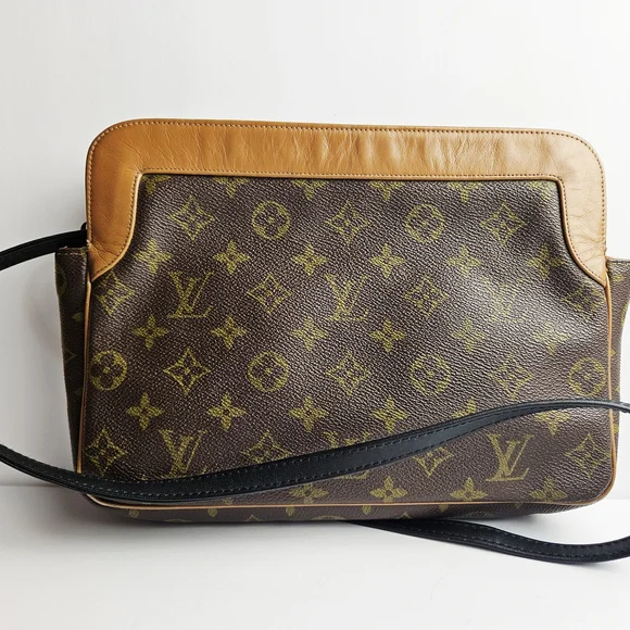 Vintage 1980s Louis Vuitton Monogram Shoulder Bag • Classic LV Brown Canvas Bag - Picture 8 of 9